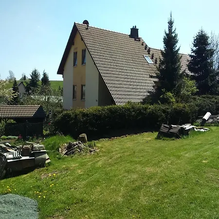 Quiet Comfort In Oelsnitz, Cleaning Included *